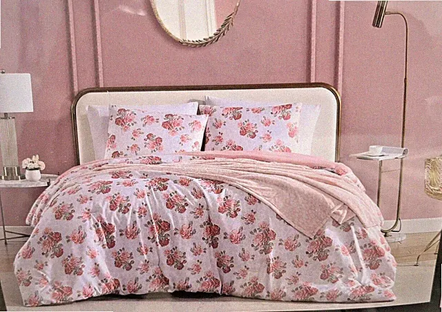 Betsey Johnson WILD LOVE King Comforter 4 pc SET Floral Pink Roses Leopard NEW